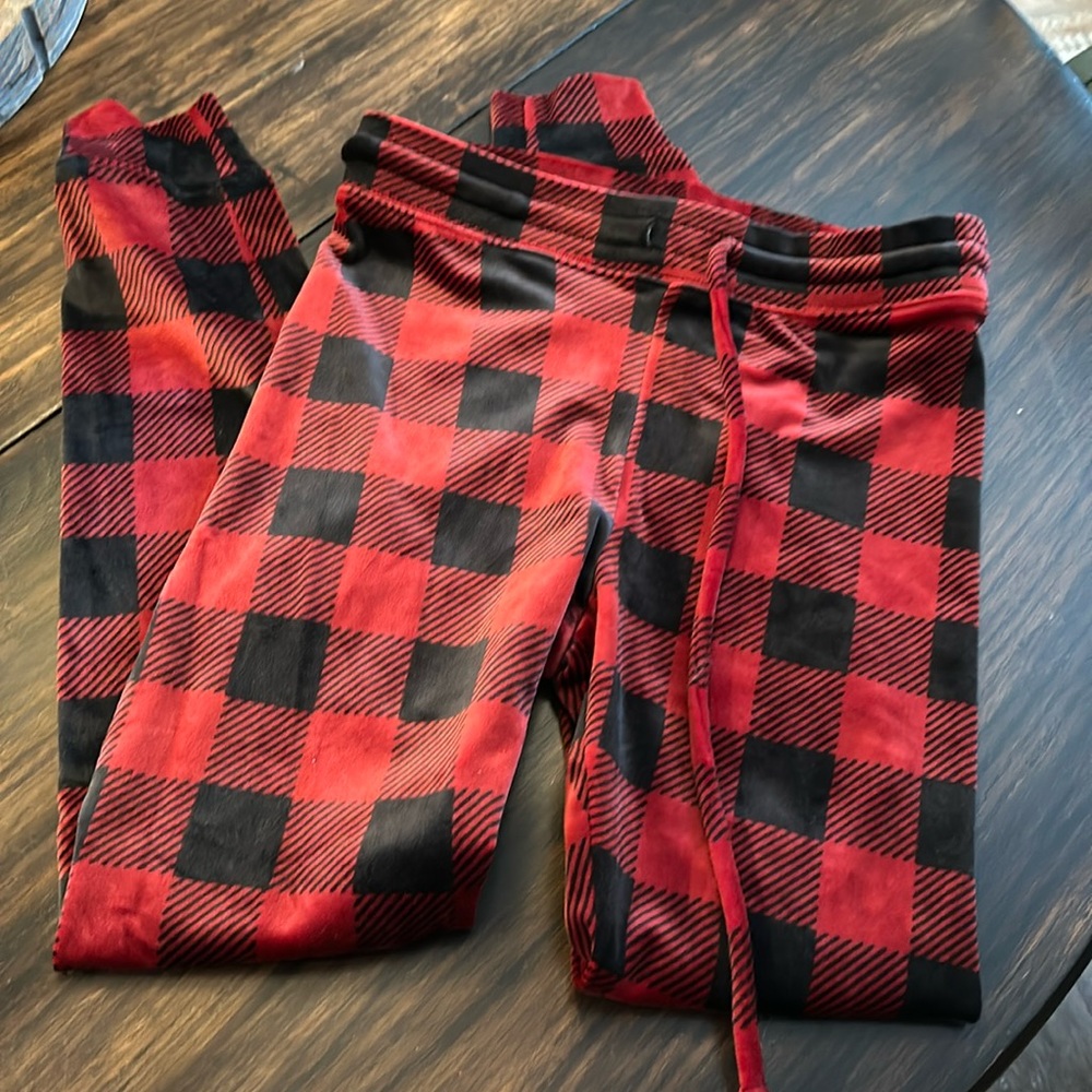 American Eagle Outfitters Red and Black Plaid Lounge Pants